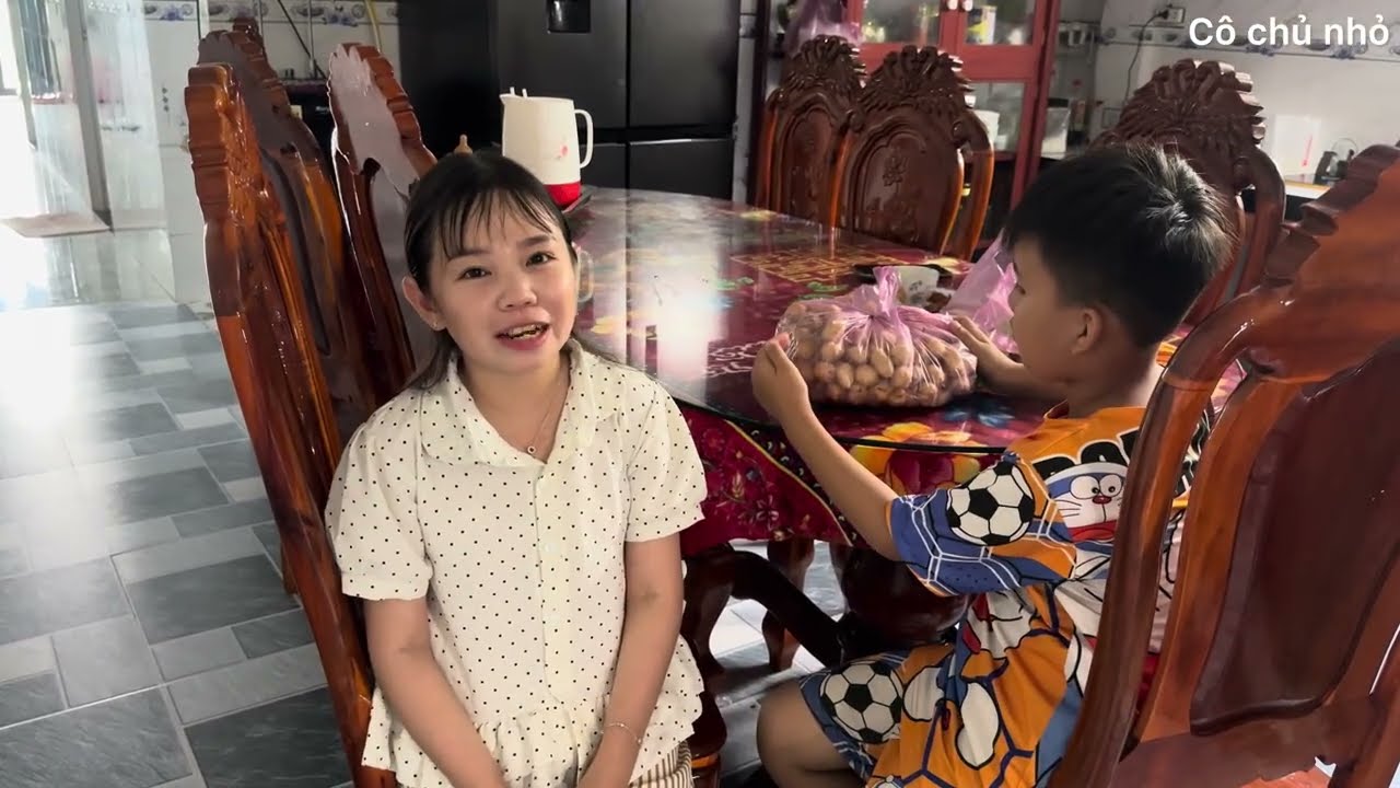 Buổi tiệc nho nhỏ và lý do Cô Chủ Nhỏ chưa đi quay cùng với nhóm