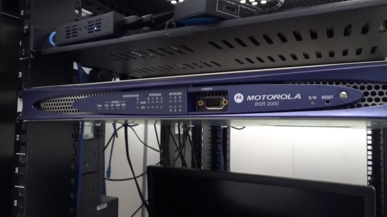 Motorola BSR 2000 CMTS and Cisco Catalyst 2960 Switch Unboxing