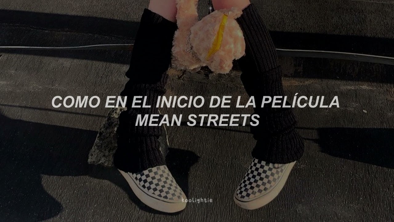 Arctic Monkeys - Knee Socks // Sub. Español