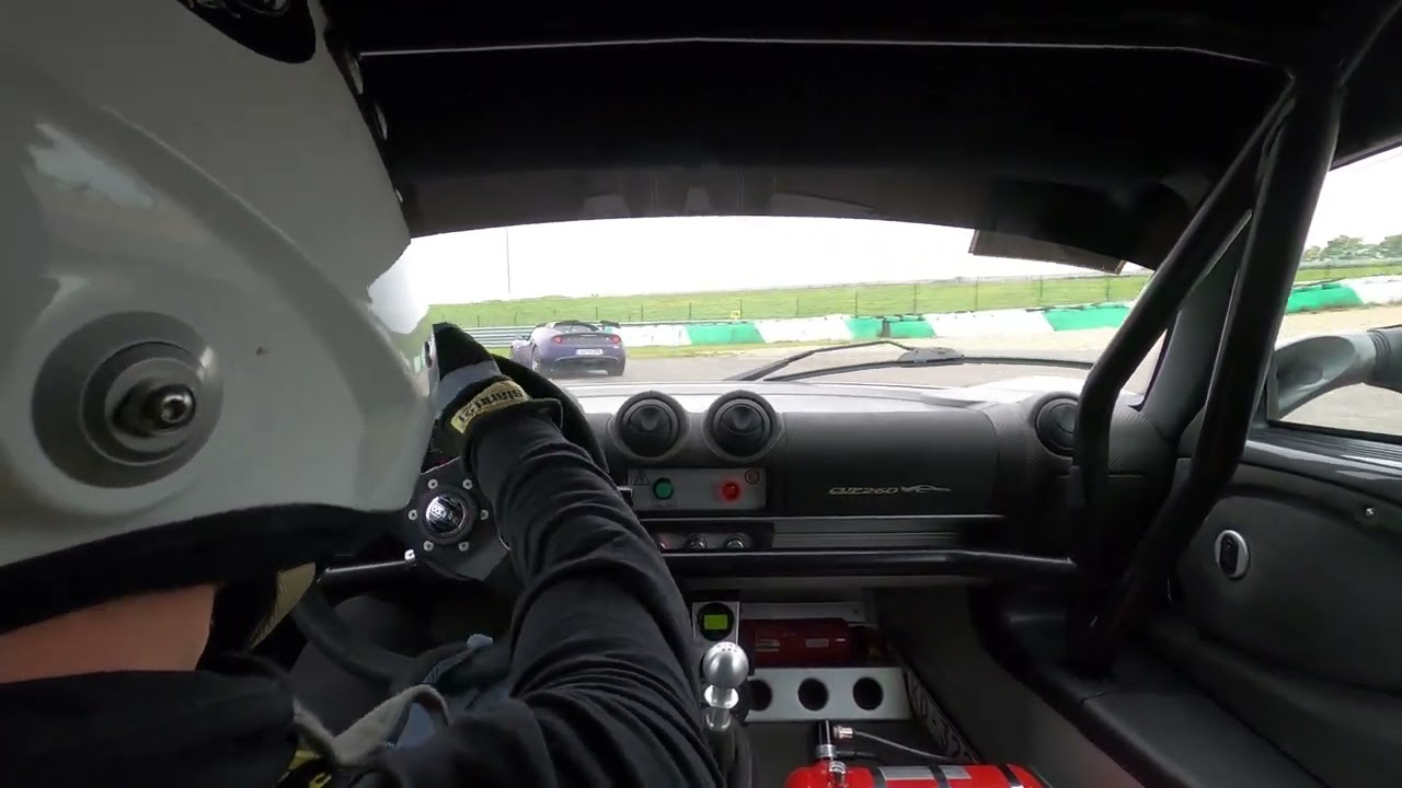 Lotus exige cup 260 Vs Elise cup komotec280