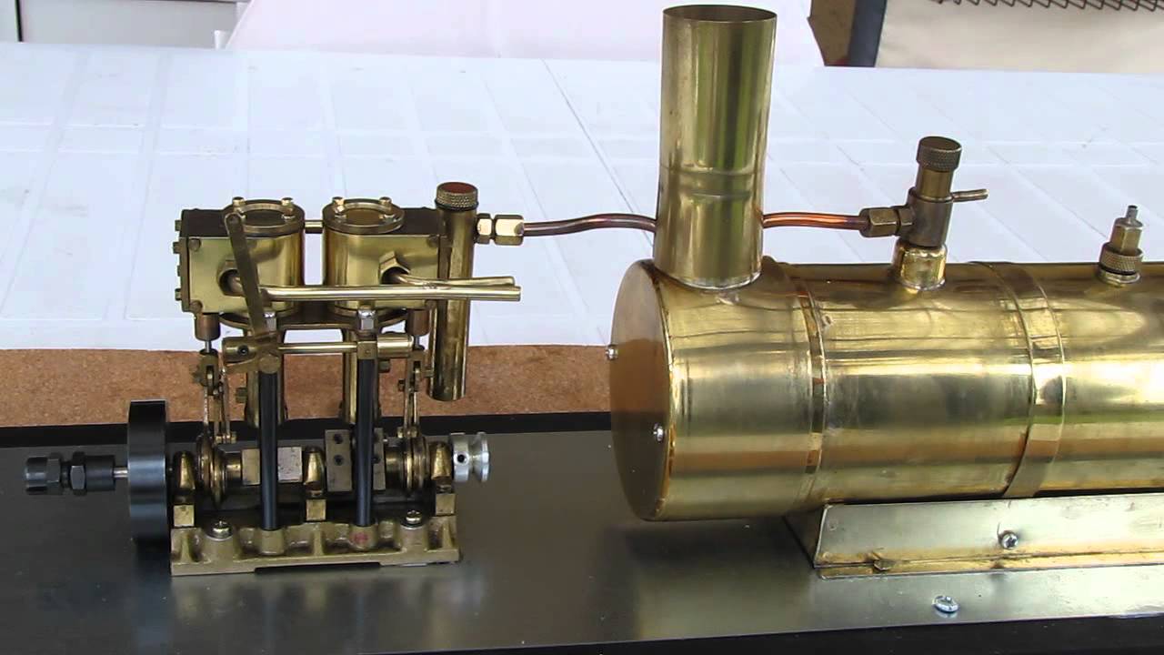 Saito model steam marine engine setup 斉藤モデルの蒸気機関