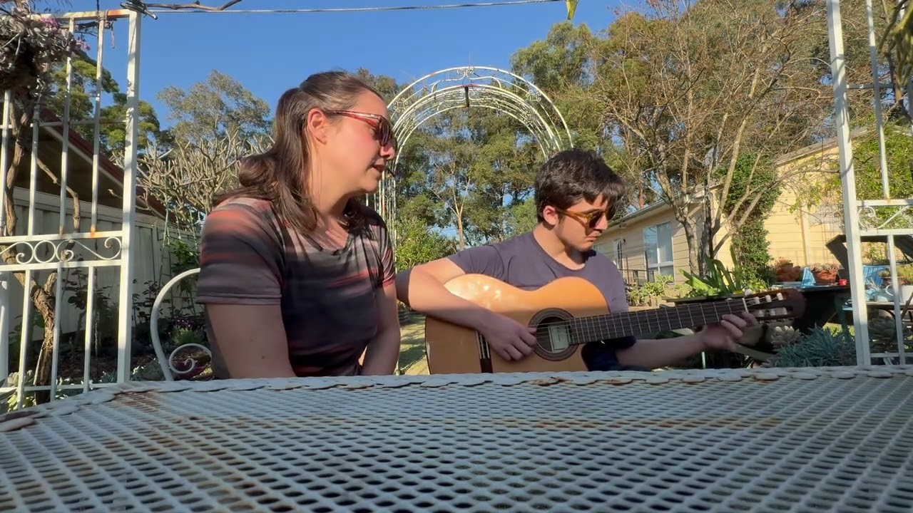 Blackbird &ndash; Dayna & Zeki Gazi | Acoustic Family Performance (Father&rsquo;s Day) 2025