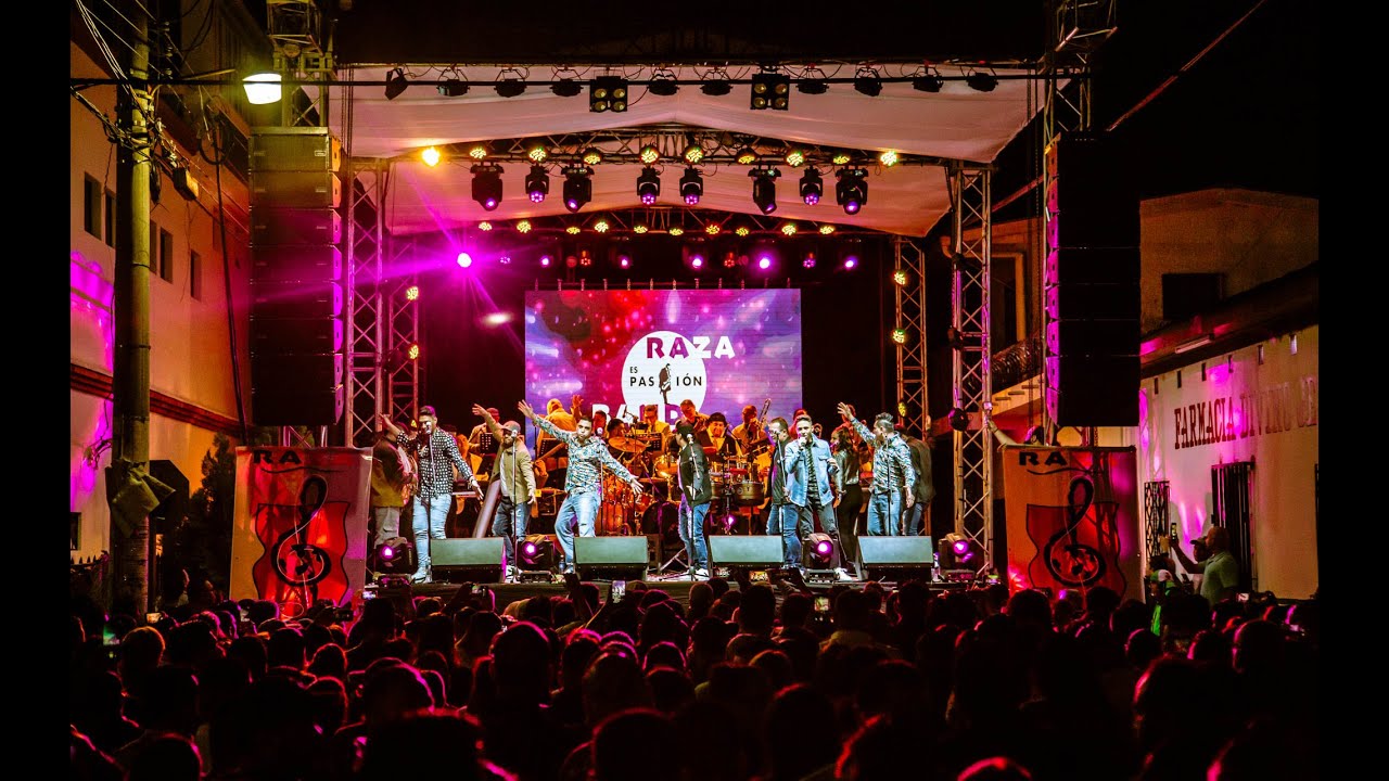 La Raza Band - Agarra la Onda Lupe en VIVO!