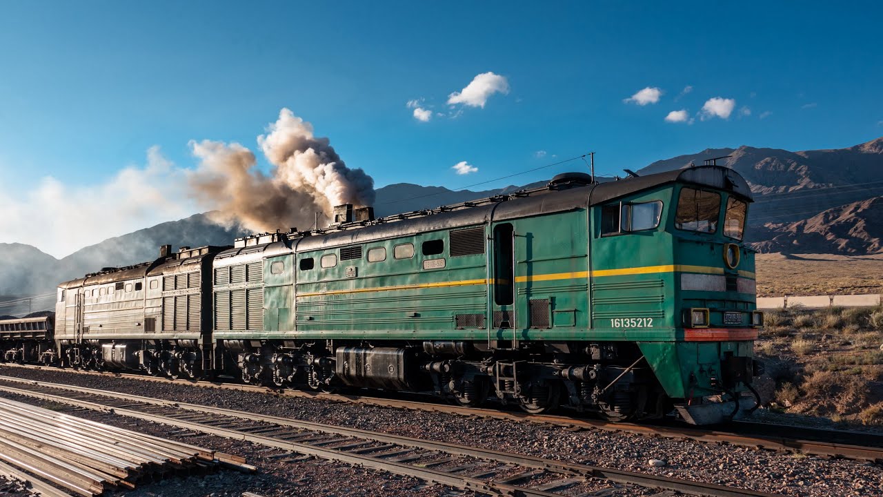 Launch of the legendary diesel engine 10D100. Departure of the diesel locomotive 2TE10V-5051.