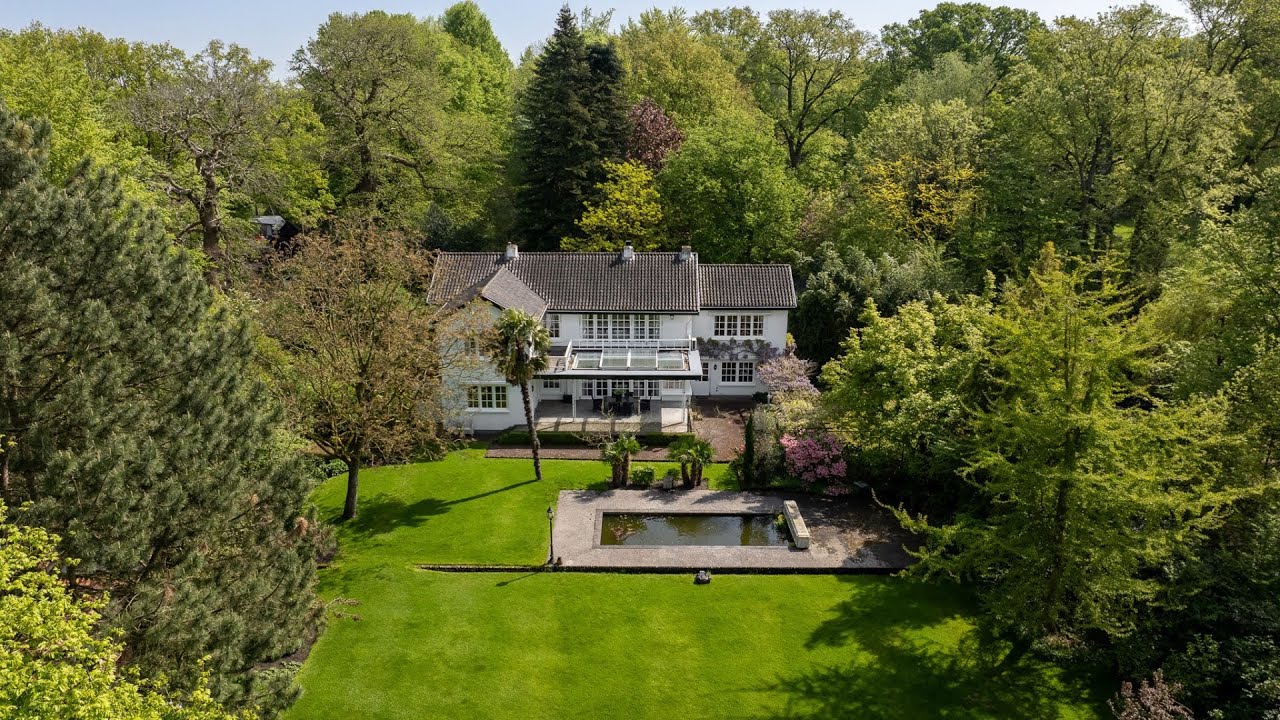 Huisplaats 't Jachthuis, een fantastisch landhuis gelegen in een van de oudste bossen van Nederland