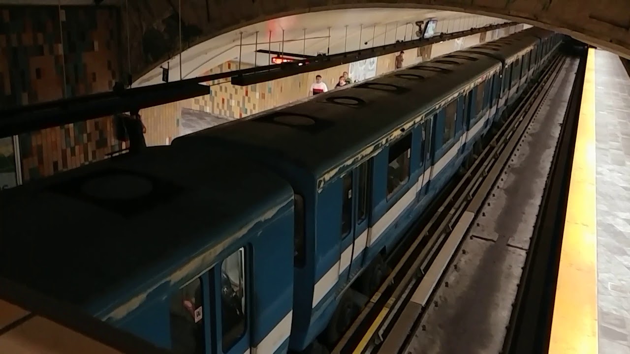 Metro service disruption on the Green Line