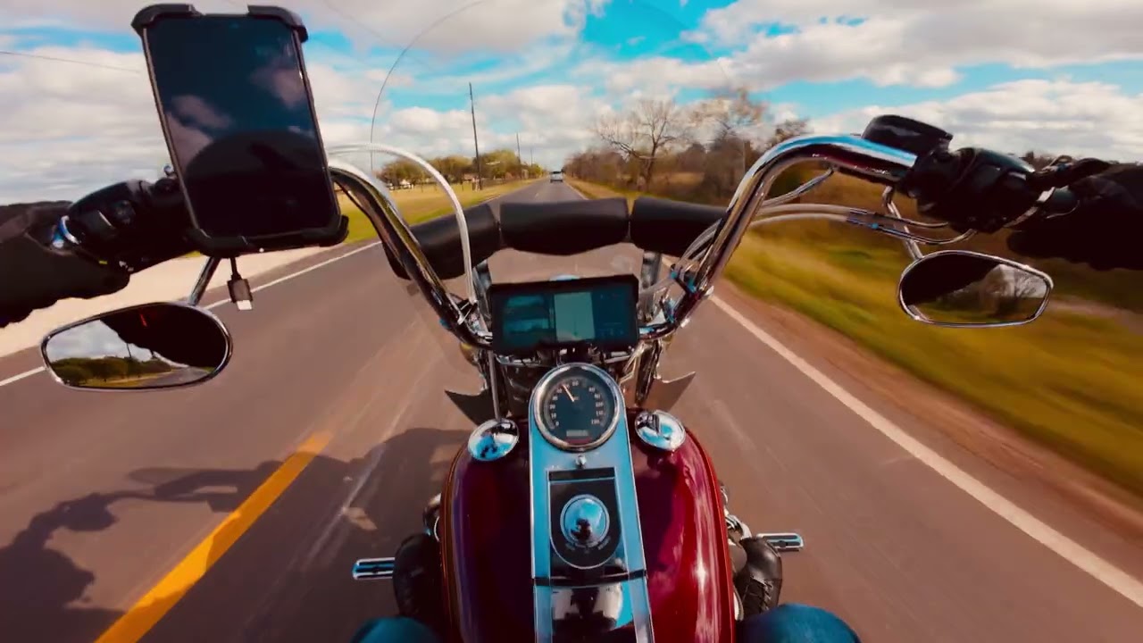 Beautiful weather on the day after Christmas to ride - Pure Engine Exhaust Sound