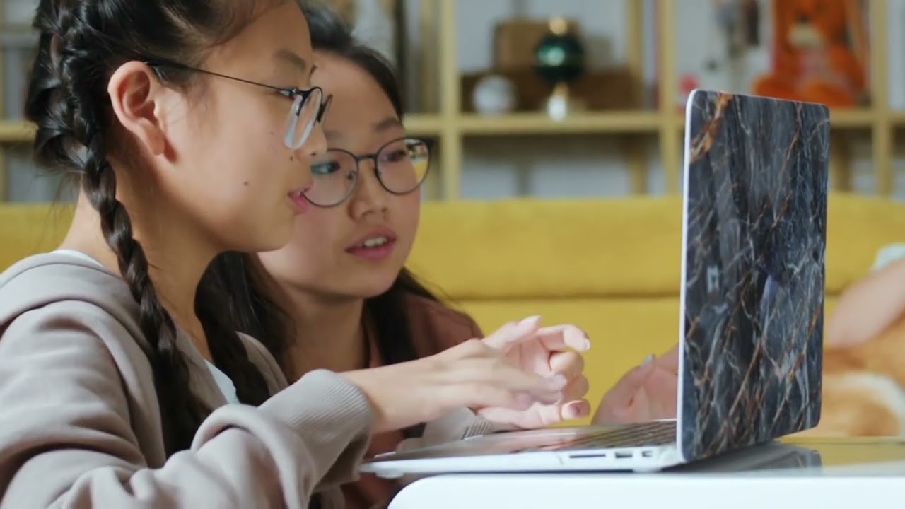 EL USO DE LAS TECNOLOGÍAS EN EL AULA-estutele