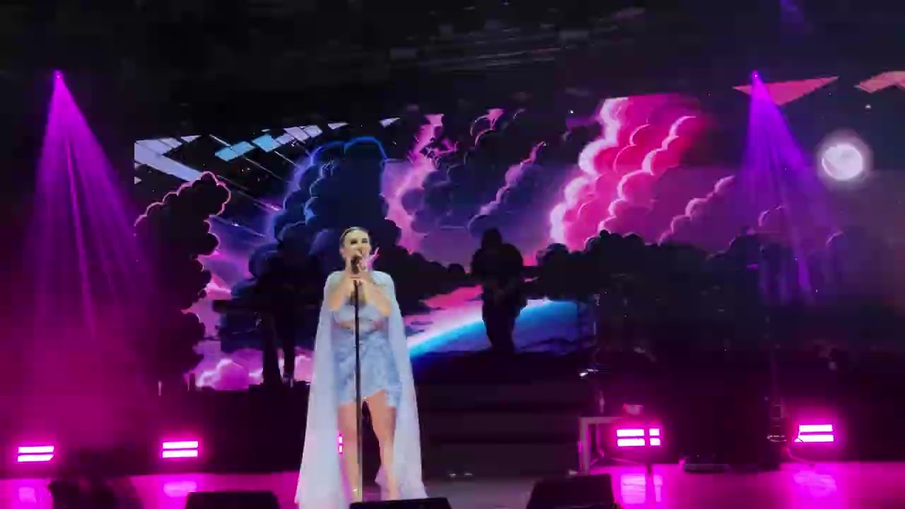 FATMA TURGUT - PEMBE MEZARLIK