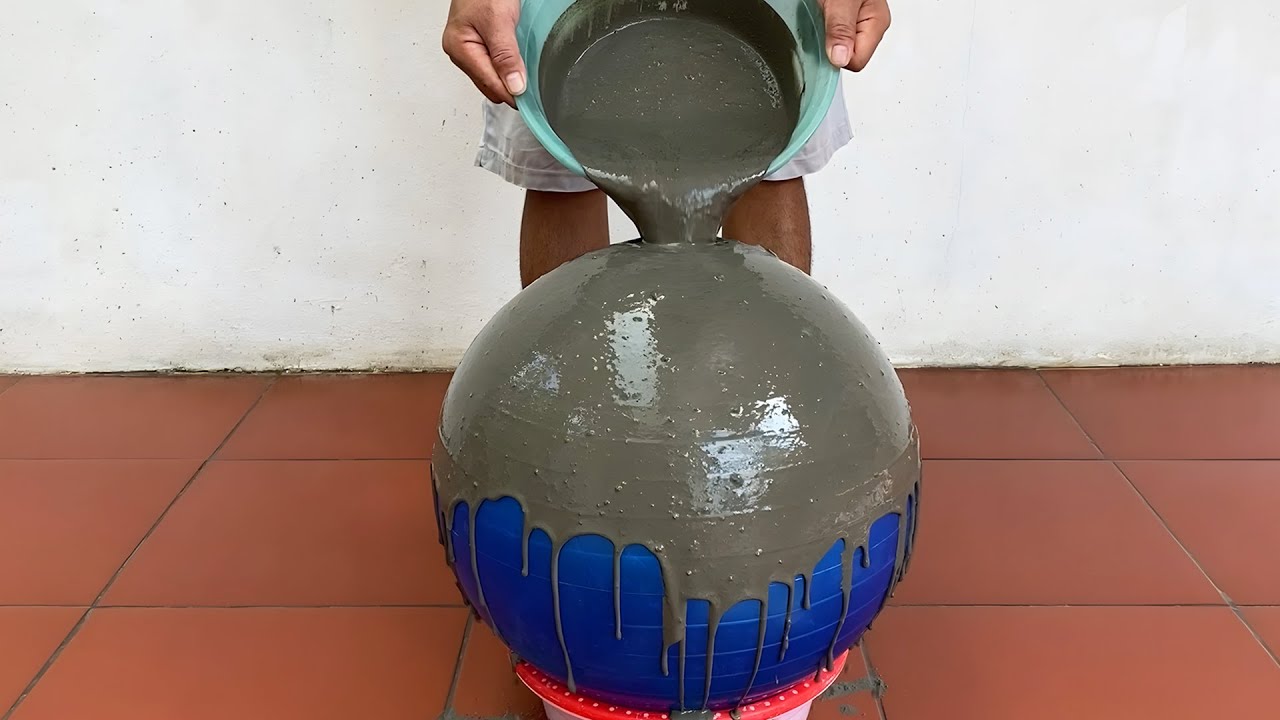 Easy way to make a unique decoration for your home from cement