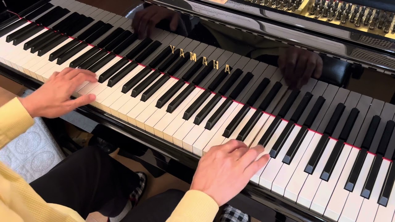 やさしいジャズピアノ曲集1　 茶色の小瓶