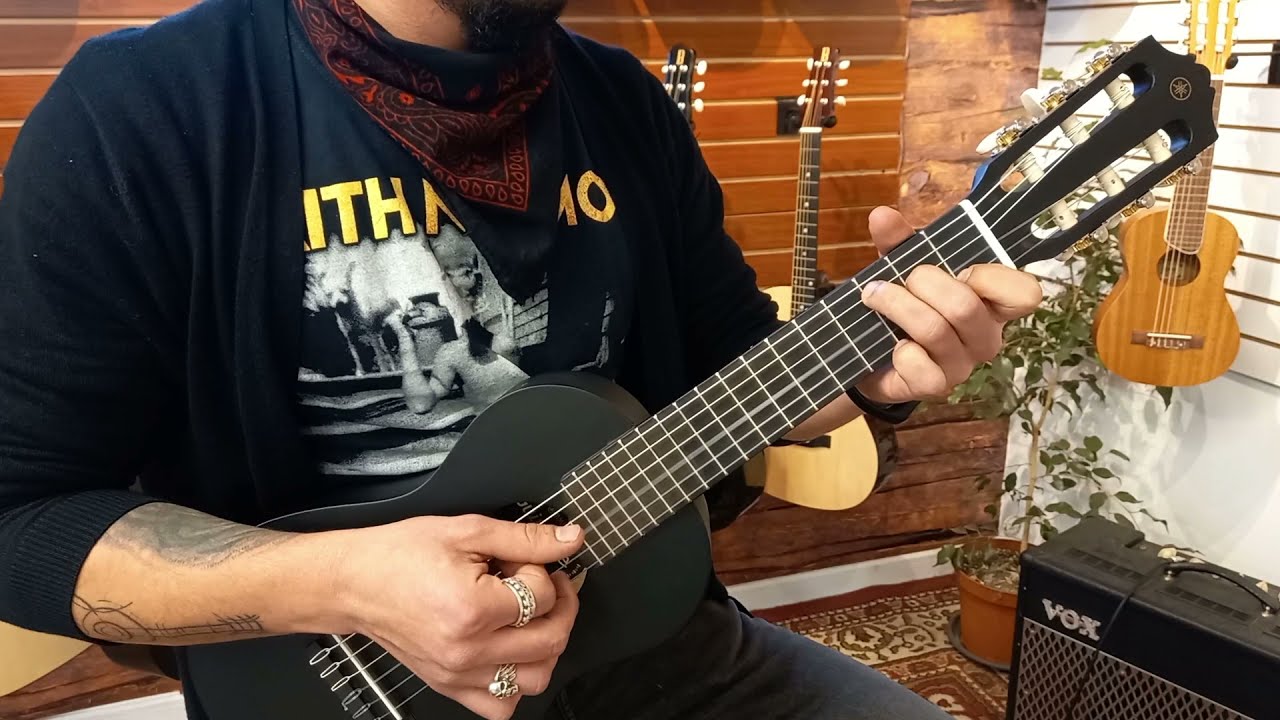 Guitarlele Yamaha GL1 Black