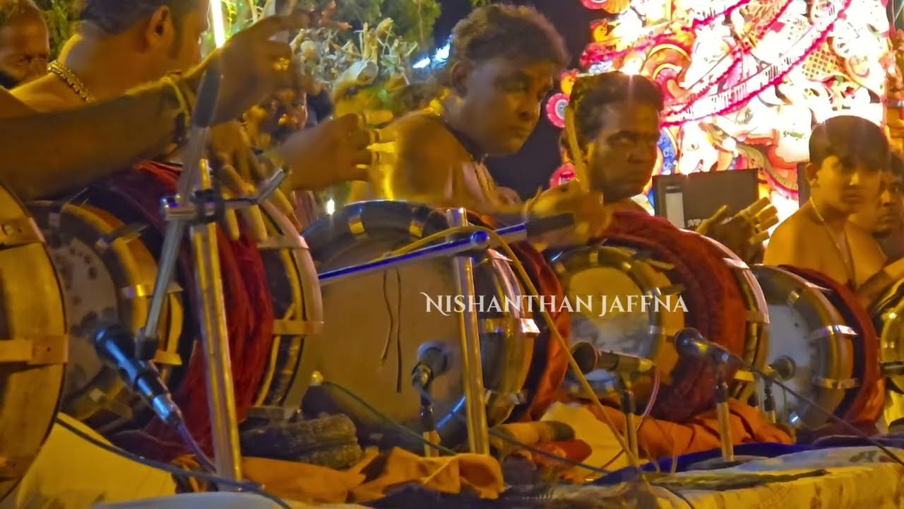 🔴யாழில் தவில் அடியில் திடீரென பறந்த குச்சி!! முழங்கி தள்ளிய தவில் வித்துவான்! இப்படி ஒரு கச்சேரியா?