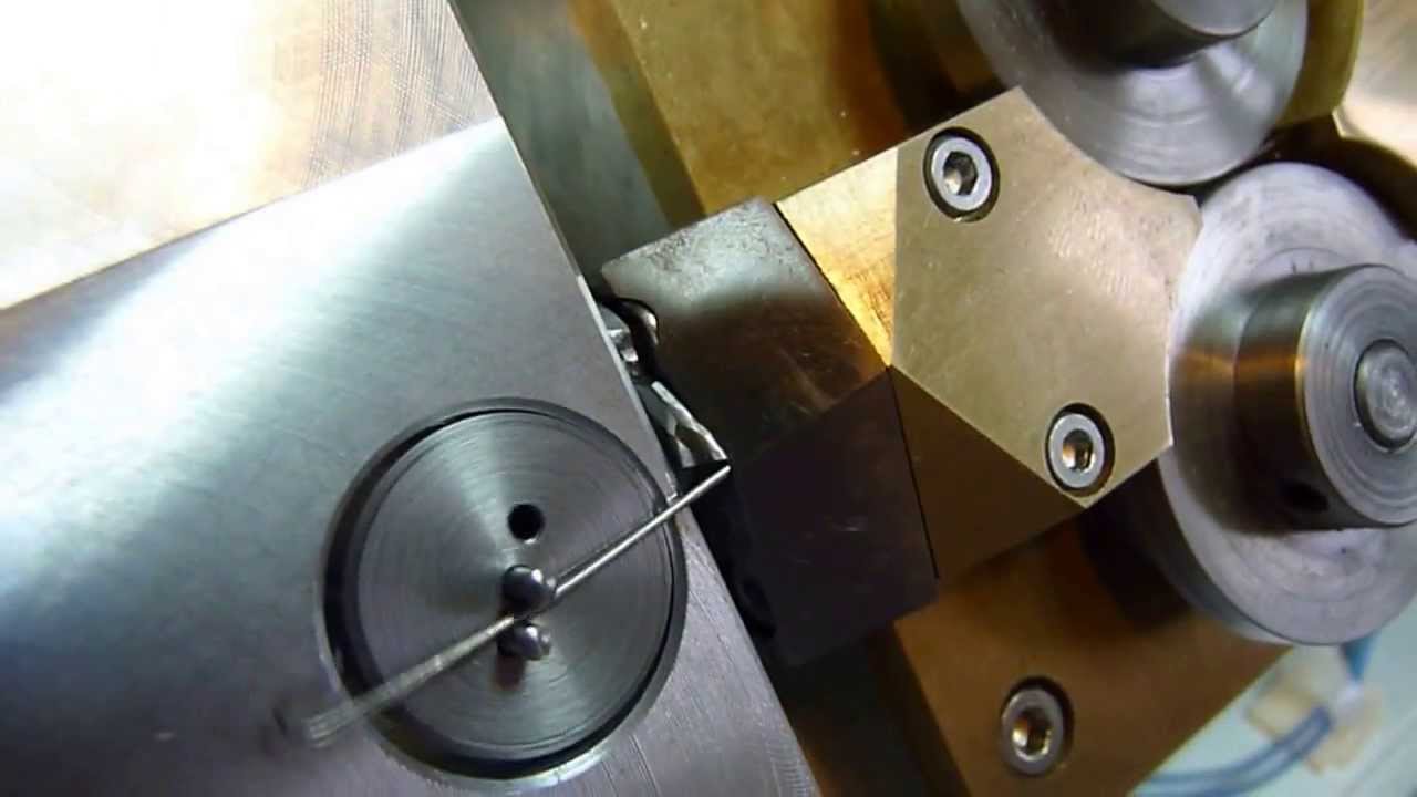 (Desktop)CNC-wire-bending-machine