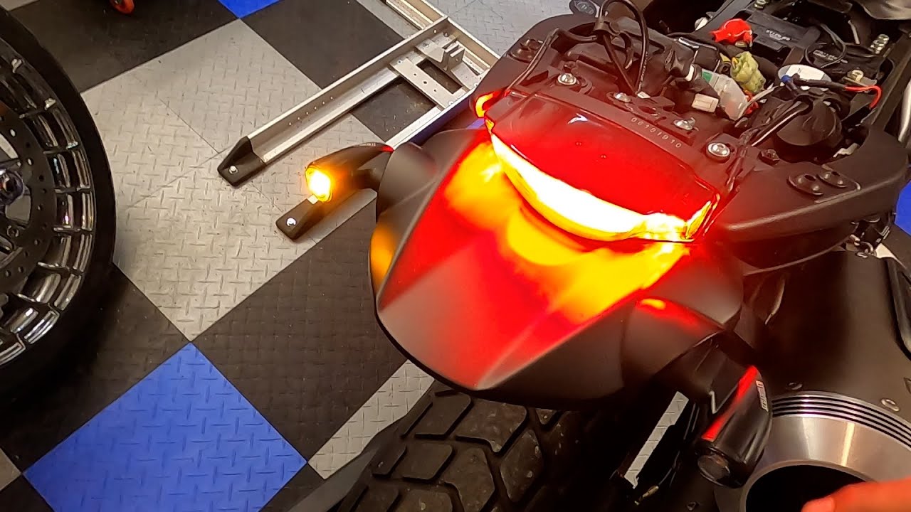 New LED Turn Signals on the Ducati Scrambler Sport Pro 1100. Easy install and look good.
