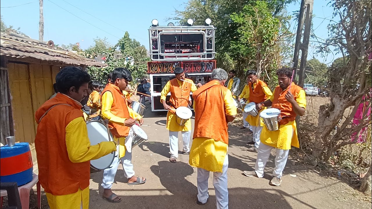 parbat..ke..us..paar..🎷 Kohinoor band nandurbar 🙏