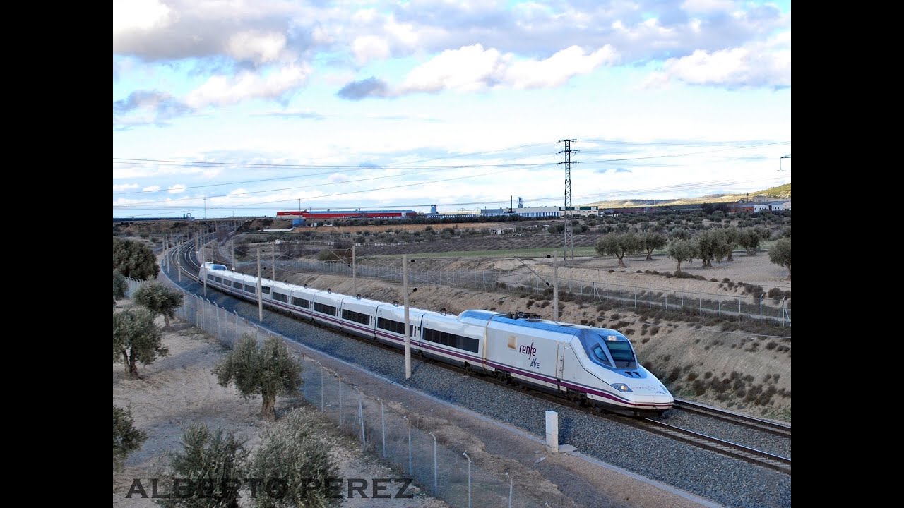 Trenes de Renfe AVE serie 100,103,104,112,130 y 252