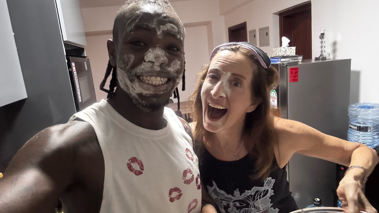 Hilarious pancakes making!!