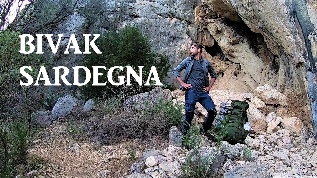 Sardynia | Biwak na dzikiej plaży | Weekendowy Road Trip | Outdoor & Bushcraft