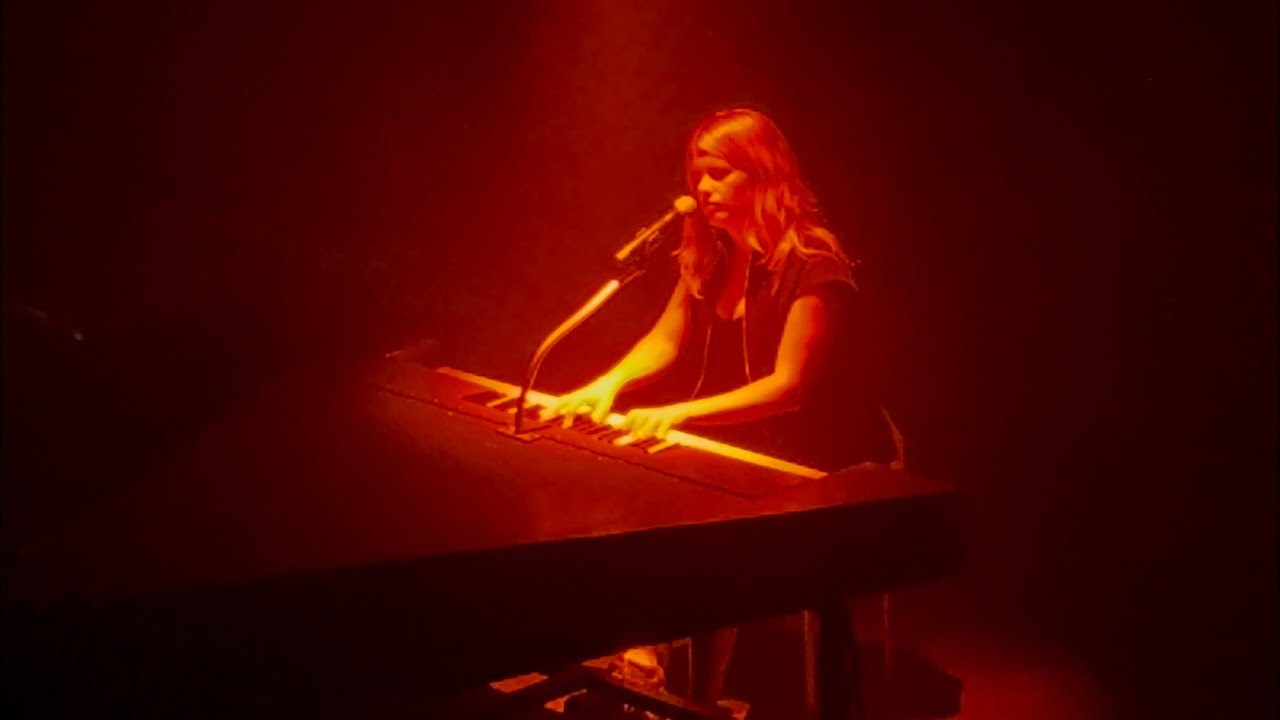 Zaho de Sagazan - Est-ce que tu m’aimes ? & Tristesse (Live at L’Olympia, Paris 05/06/2025)