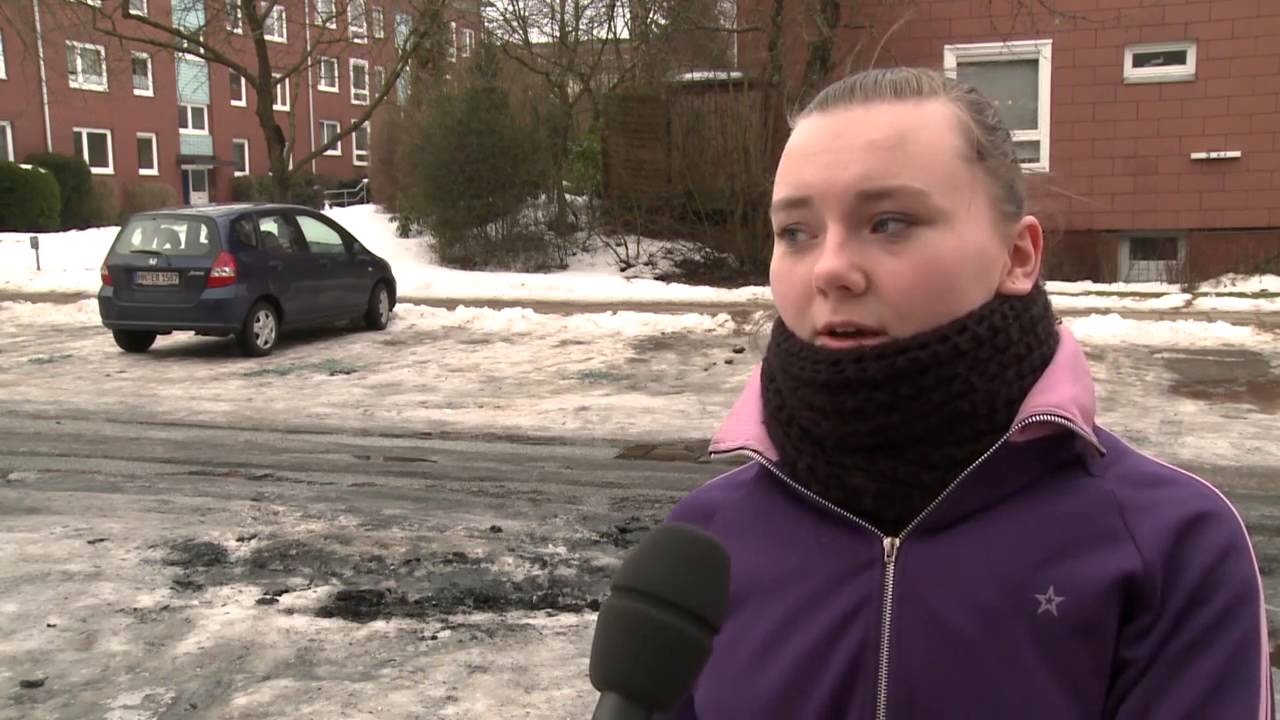 100220 Lohbrügge Brandanschlag Zwei Lieferwagen ausgebrannt HD