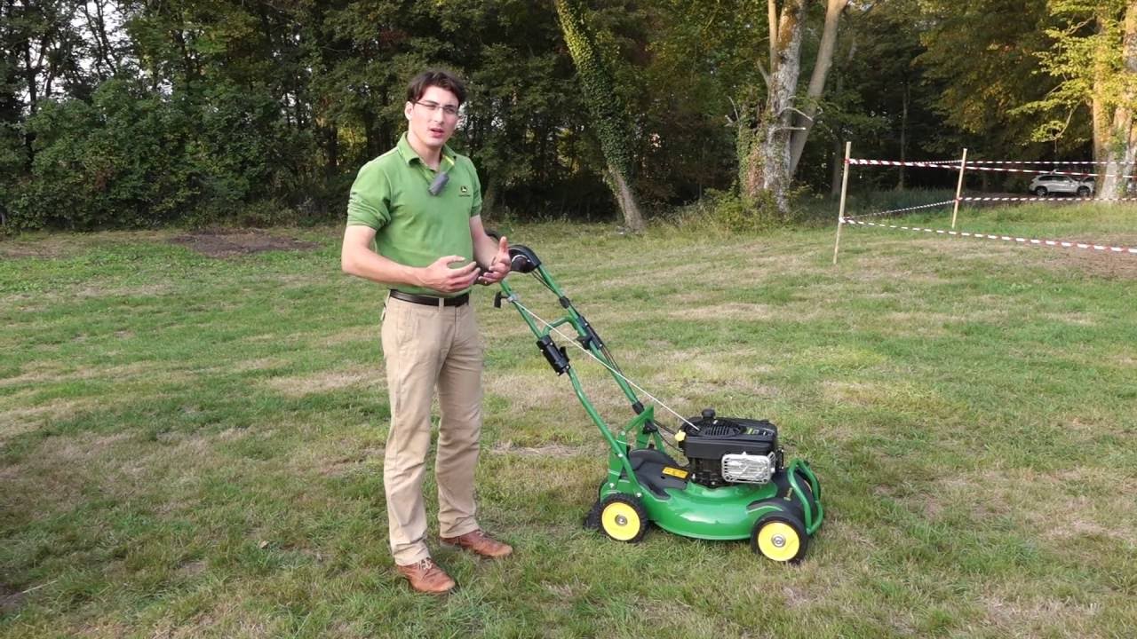 JOHN DEERE FRANCE : Nouveauté «2017» tondeuse mulching professionnelle PRO 53 MV à Salonvert 2016