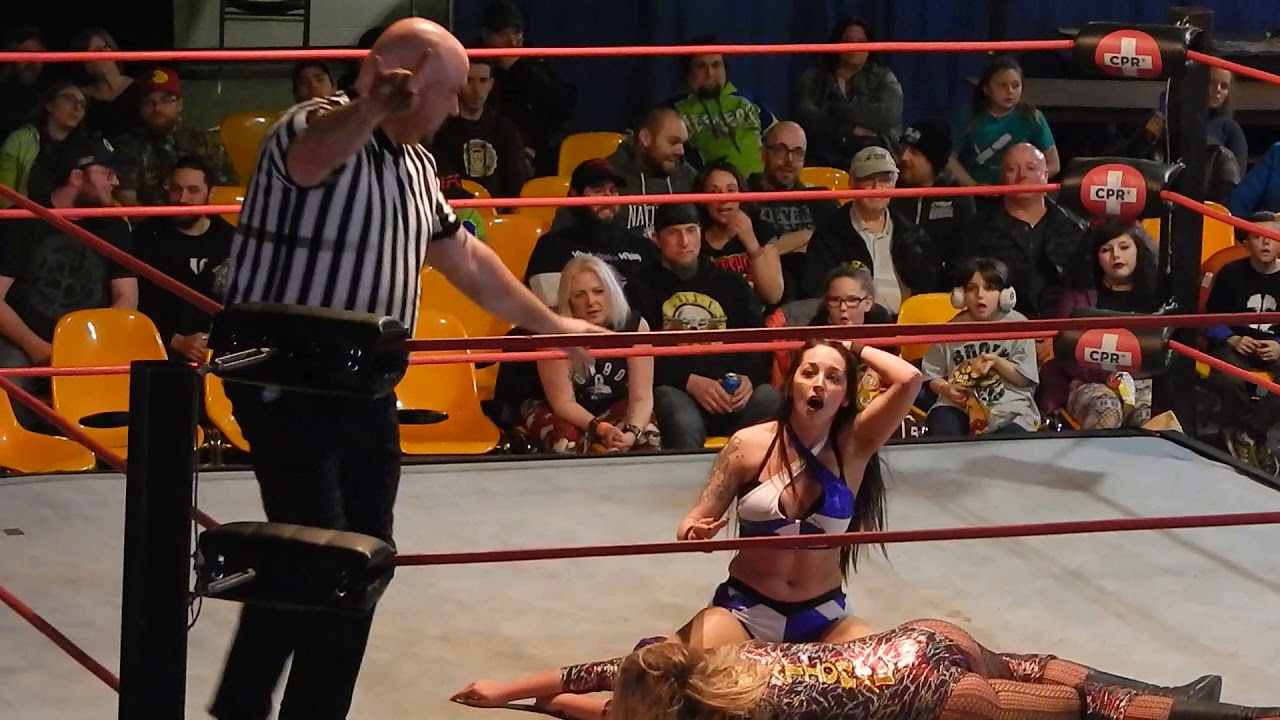 Maddison Miles vs Chantal