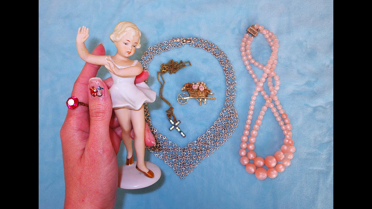 Rare vintage thrift finds, an aesthetic beauty. #thrift #thrifthaul #thriftstorefinds #thrifted