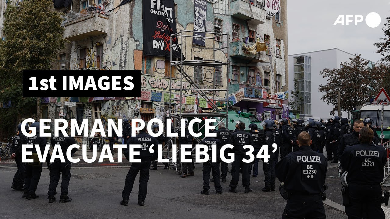 German police evacuate 'Liebig 34', one of Berlin's famous squats | AFP