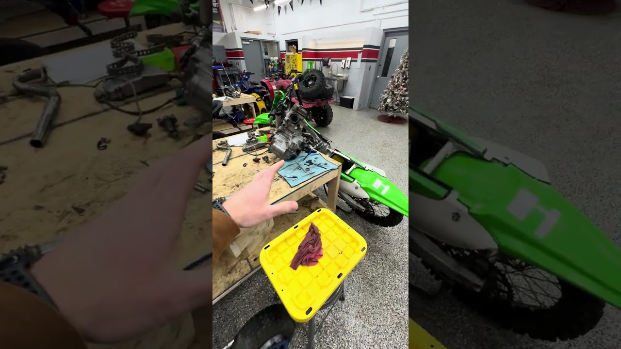 В нашей школе есть полноценный магазин мотоциклов для мотокросса! 😱