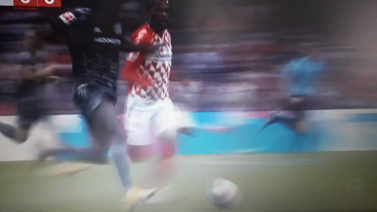 The moment when Jeremiah St. Juste broke the all time football speed record - 36.63km/h