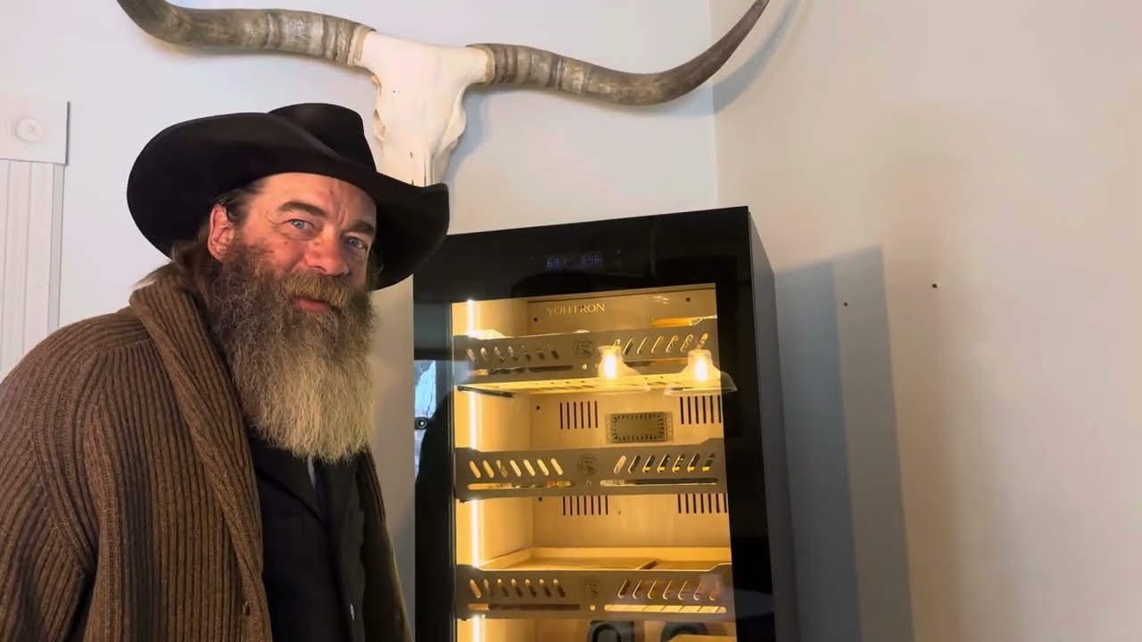 Yohtron Cigar Humidor Review