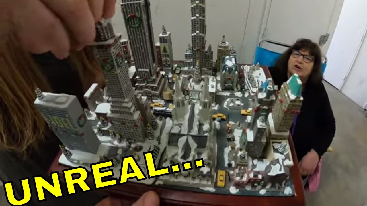Unloading A Storage Unit In 1 Hour.. Found High End Collectibles!
