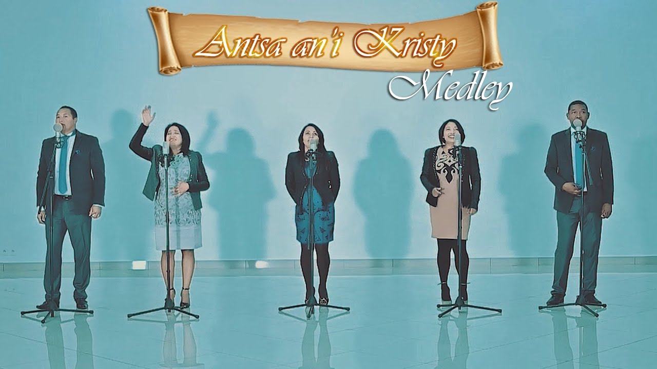 Antsa an'i Kristy - Medley 2017 - Palais des Sports 10 Septembre 2017