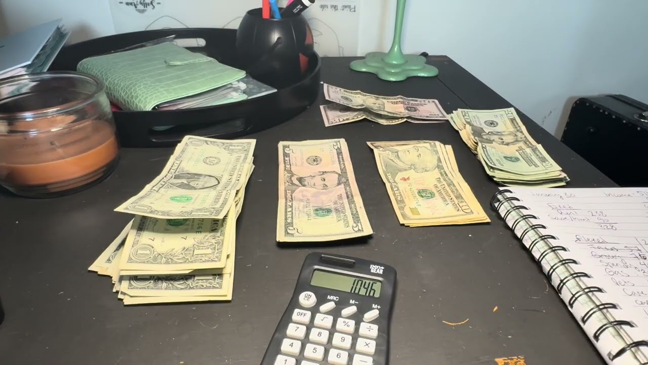 Cash stuffing $114 | Last January paycheck
