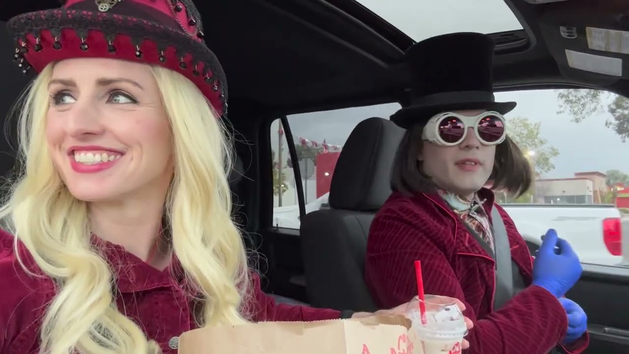 Willy Wonka Valentines Drive Thru 2023 Flash Back #wonka #drivethru