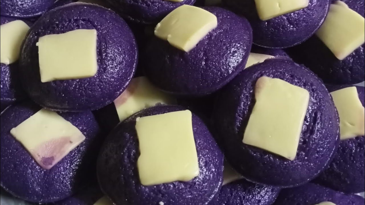 May pa order ako kaya nagluto ako ng putocheese kutsinta at biko