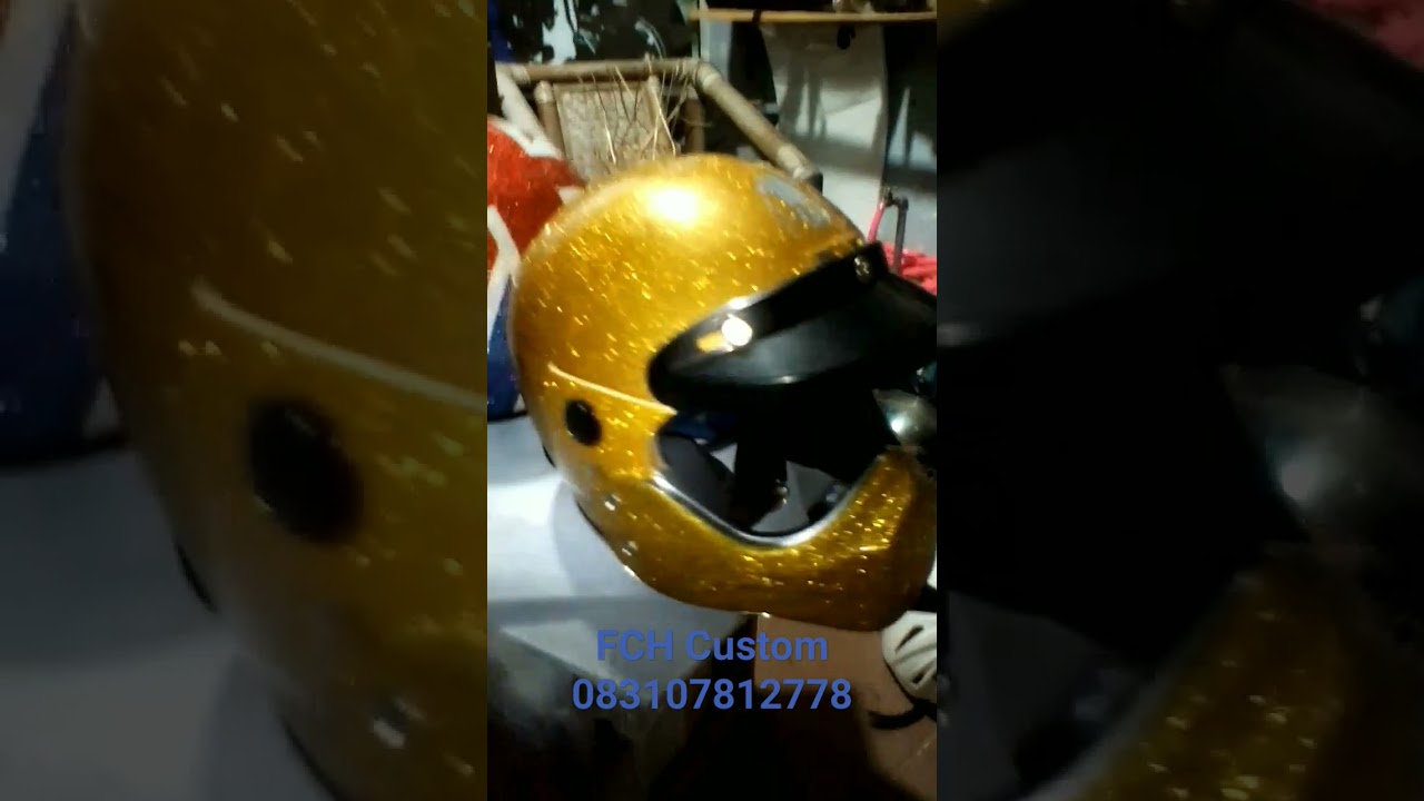 #paintart #glitterglowinthedark #helmretro #customhelmet #helmetcares #cucihelm #modifikasihelm #yes