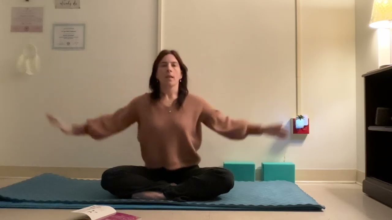 Shoulder/Back yoga with short meditation 