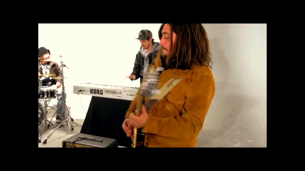 Makumba Roots - Sistema 2012 Santiago  Reggae Chile