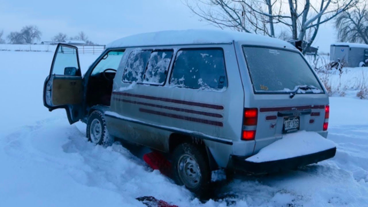 STUCK in the snow while it's below FREEZING