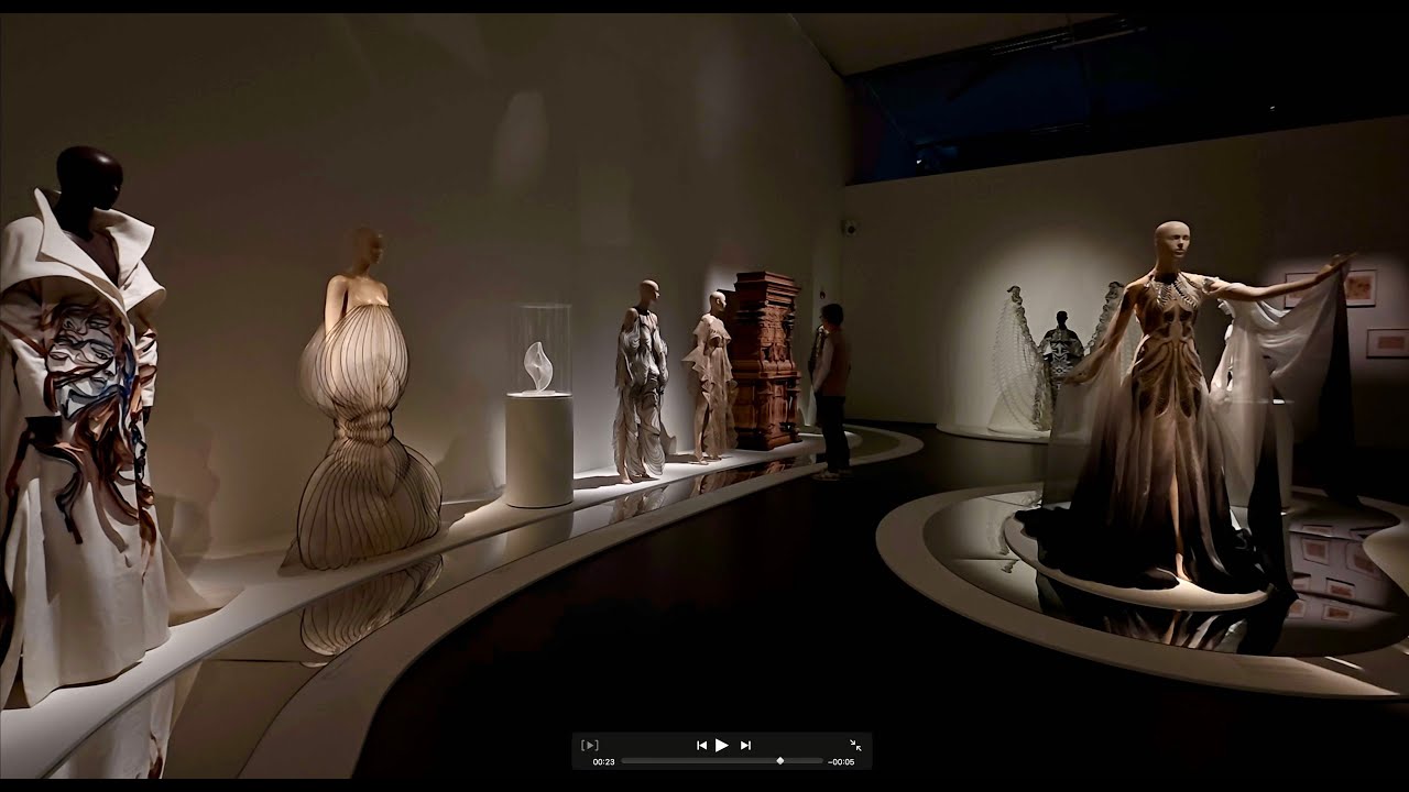 Iris van Herpen in KunstHal in Rotterdam.Sculpting the Senses.