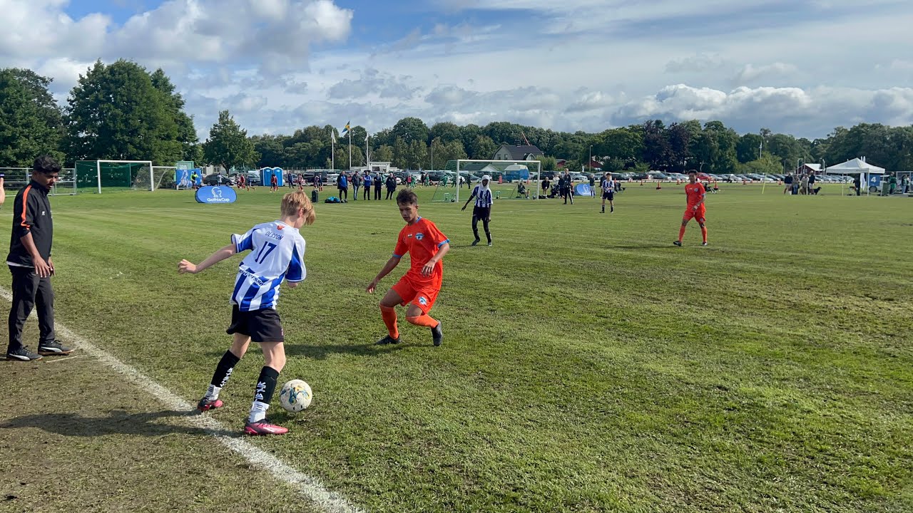 Minerva Academy ( India ) 12 - 0 IK Sleipner Blue ( Sweden )