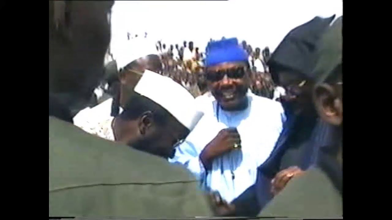 Avril 98 Gnéti Fanou Tivaouane Seyd Cheikh Ahmad Tijany Houtboul Maktoum Conference1 champ de cours