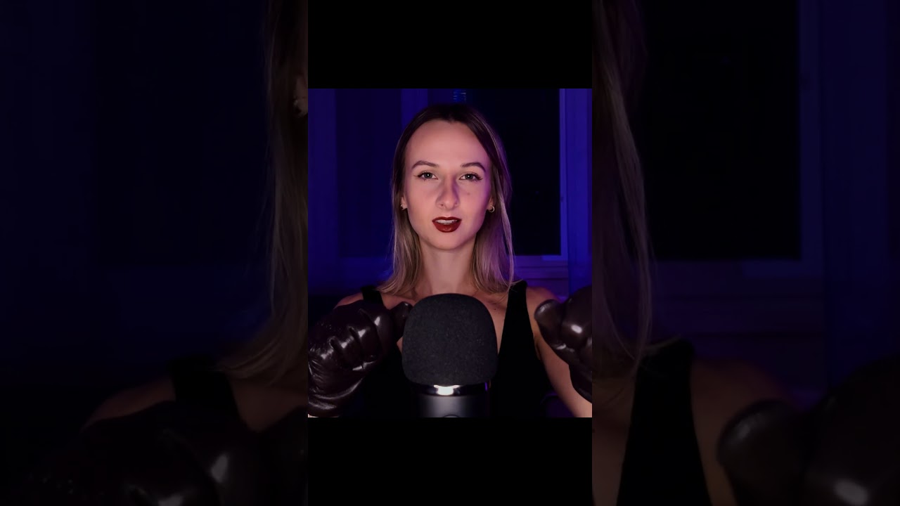 ASMR | Do you like Leather Gloves Sounds ?