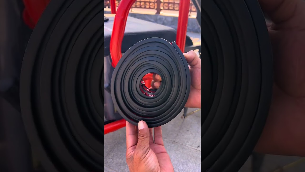 Self-adhesive rubber strips for shock absorption and protection of tricycle and small truc