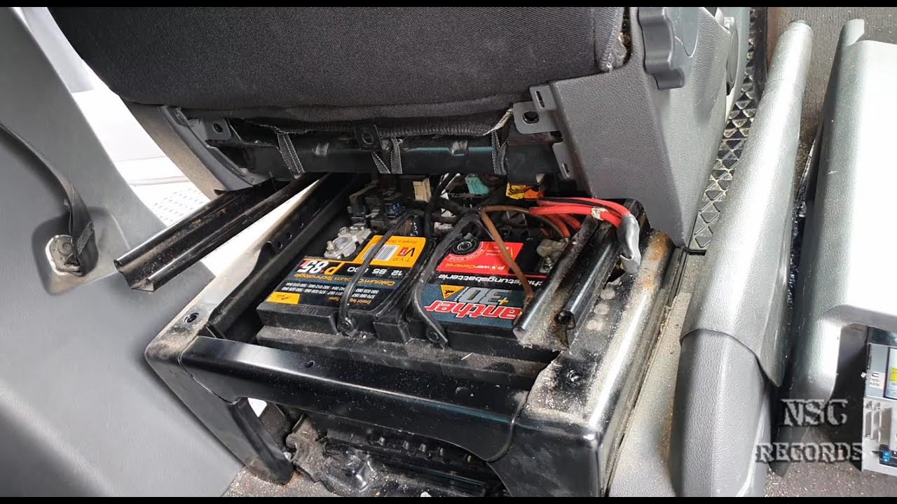 VW T5 Zusatzbatterie Ein/Ausbau By:NSC