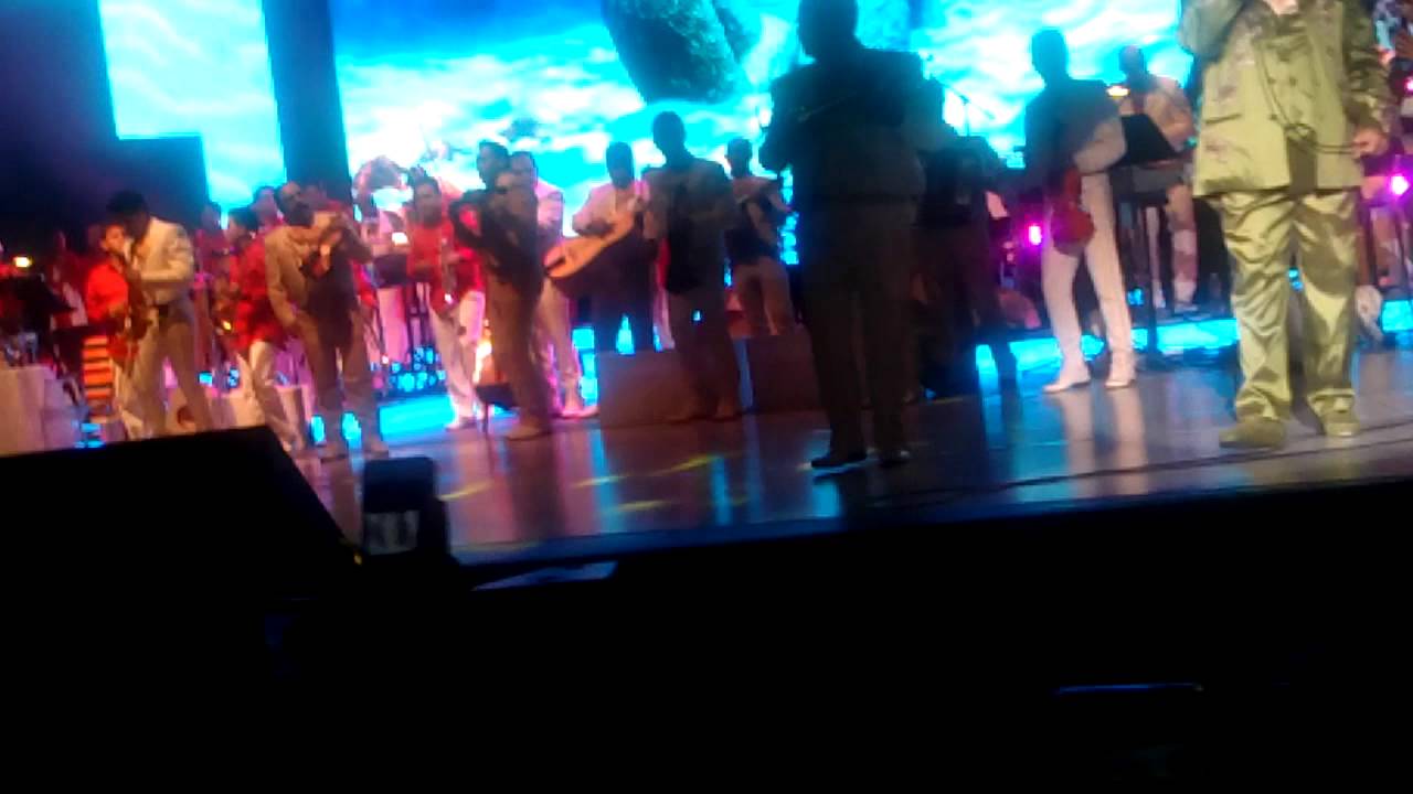 Juan Gabriel - Tú a mí no me hundes Auditorio Nacional 2013