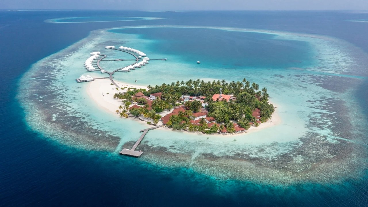 Diamonds Athuruga Maldive: Lusso, Palafitte e il Vero Relax All Inclusive