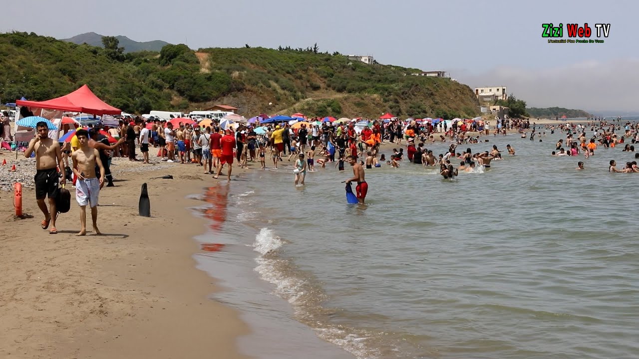 Quelques Images De La Plage "Caroubier" à Azeffoun à Tizi-Ouzou …